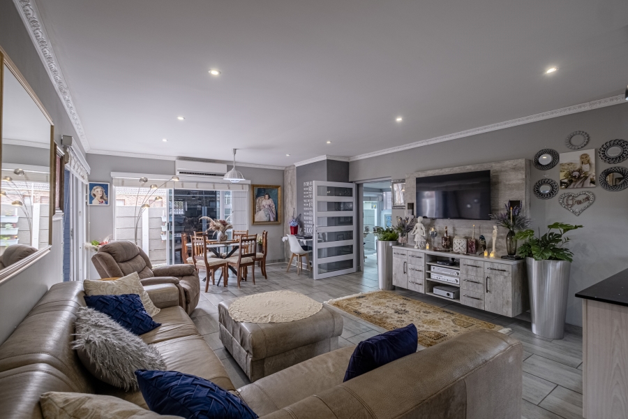 3 Bedroom Property for Sale in Brentwood Park Eastern Cape